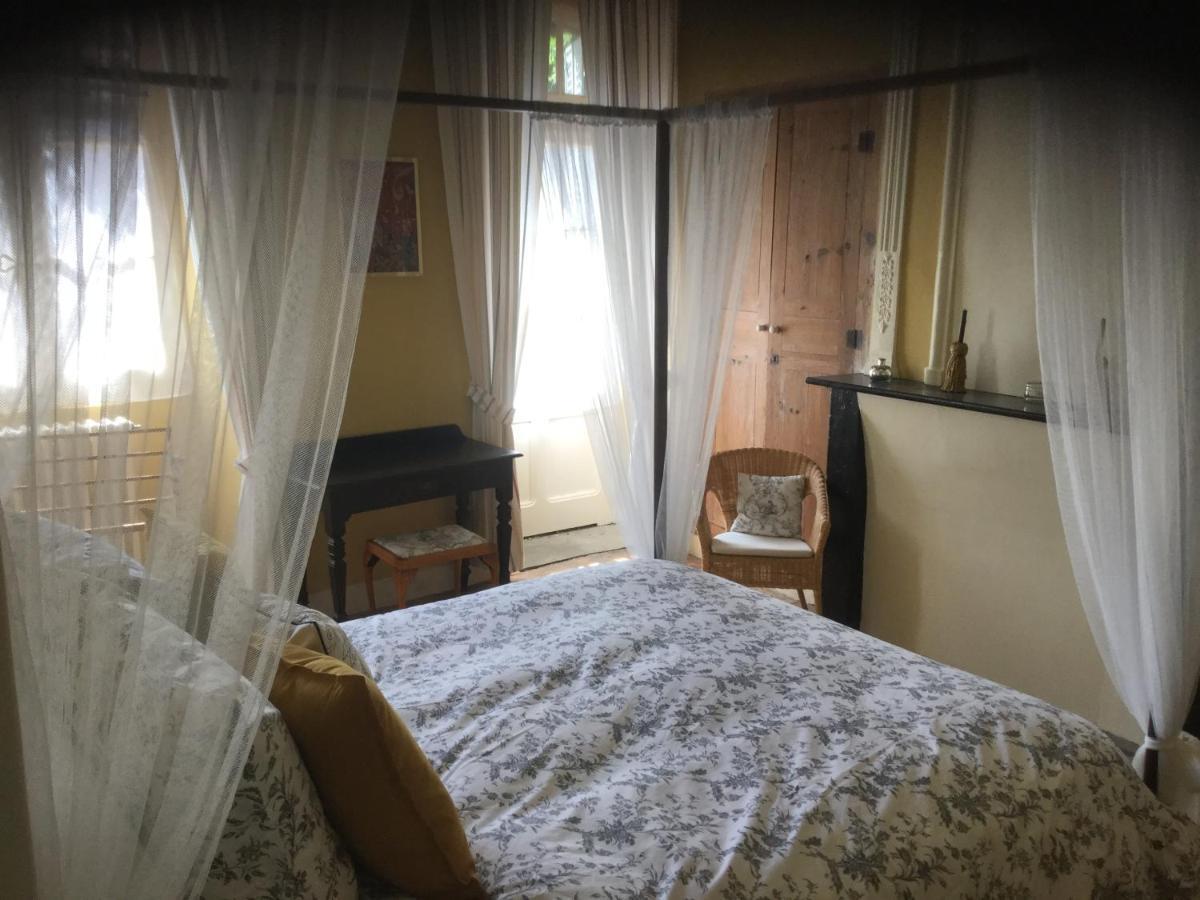 Maison Delmas Bed & Breakfast Puy-l'Eveque Luaran gambar