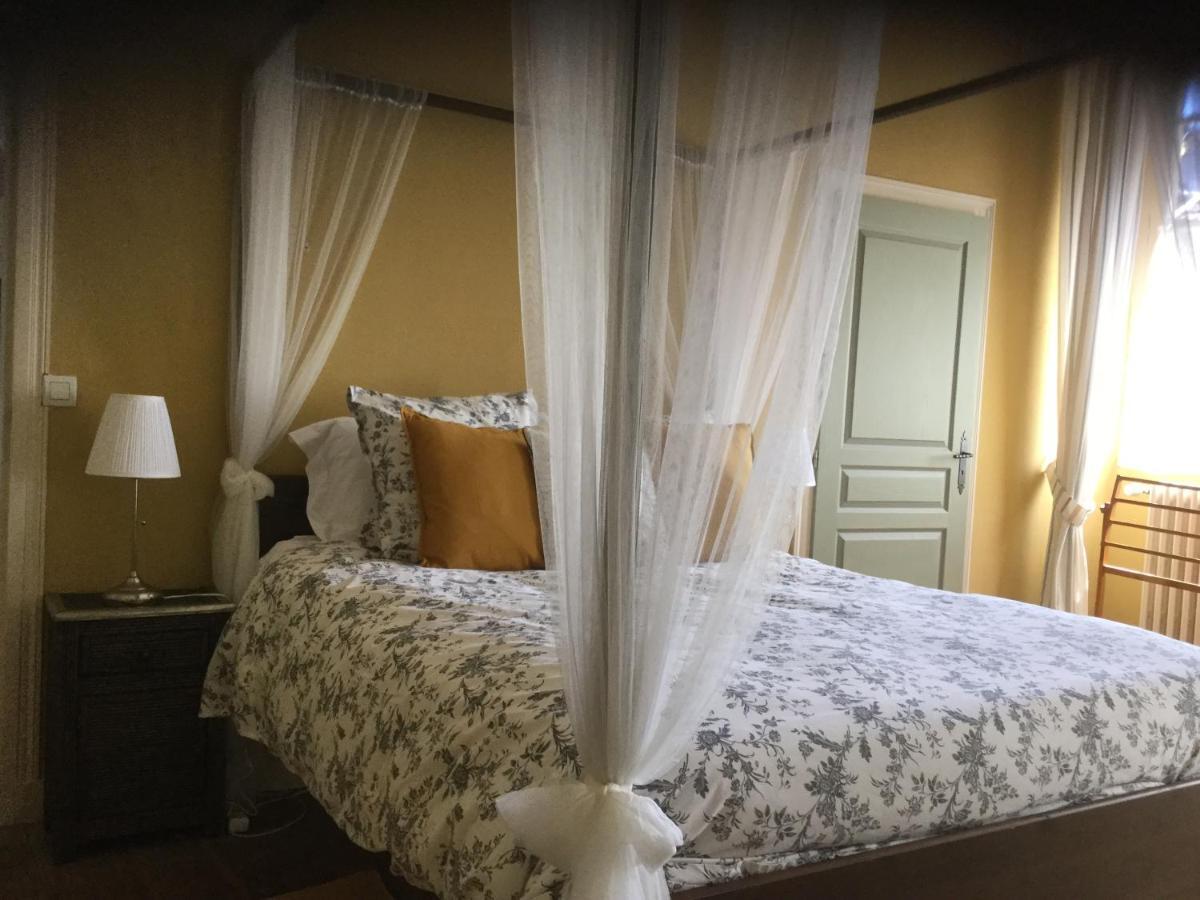Maison Delmas Bed & Breakfast Puy-l'Eveque Luaran gambar